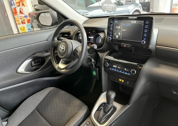 Toyota Yaris cena 99900 przebieg: 35174, rok produkcji 2023 z Biskupiec małe 254